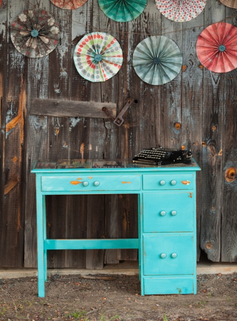 vintage turquoise italy desk
